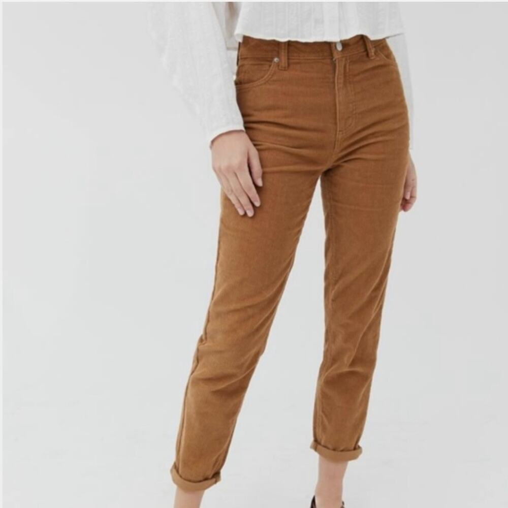BDG Urban Outfitters Women’s Tan Wide Wale Corduroy Mom High Rise Pants, Size 27